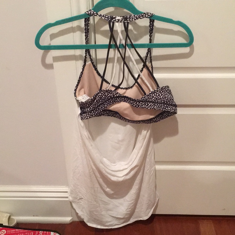 Lululemon 2-in-1 sports bra tank
